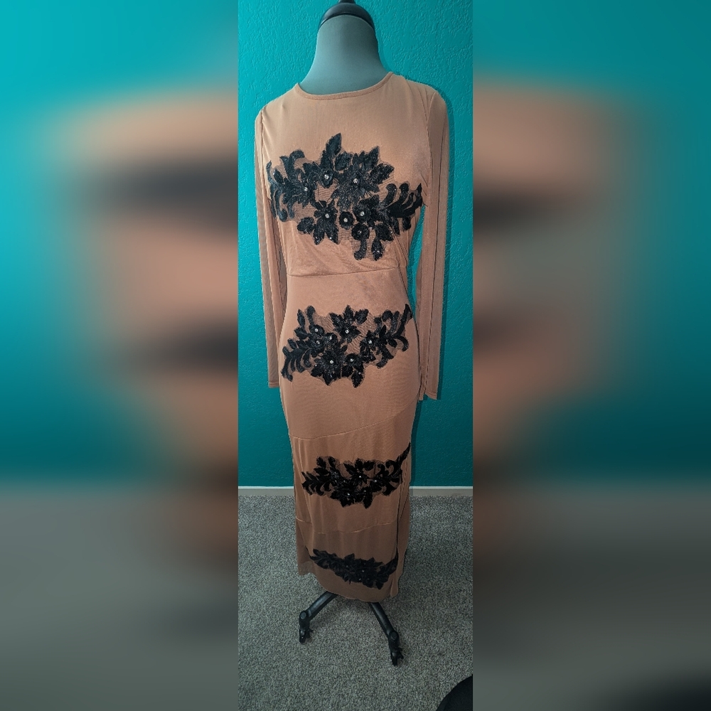 STYLEWE Black Floral on Tan Long Sleeve Dress